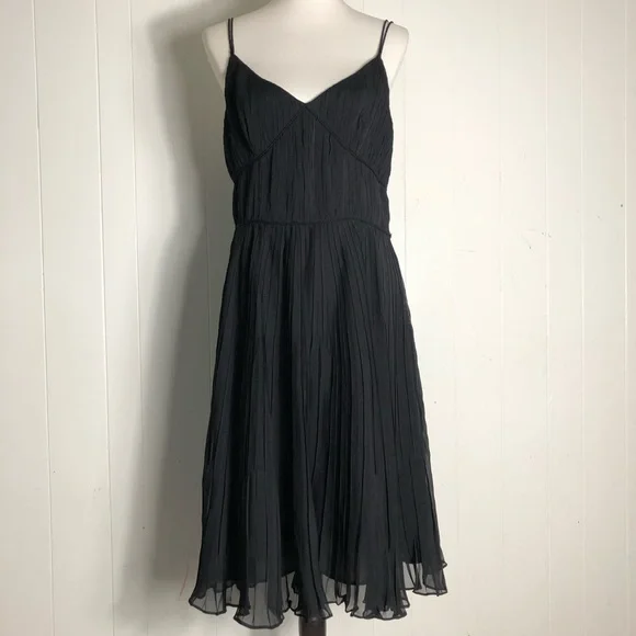 Ann Taylor Loft Midi Dress Pleated Flowy Spaghetti Strap Black 12